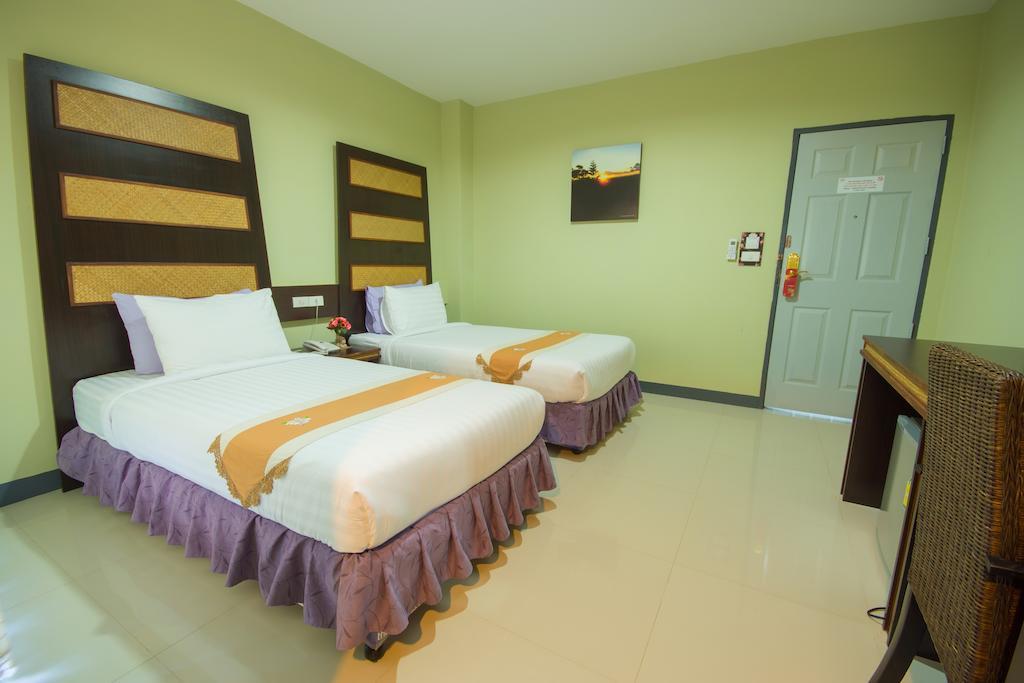 The Corner Hotel (Adults Only) Chiang Rai Exterior foto
